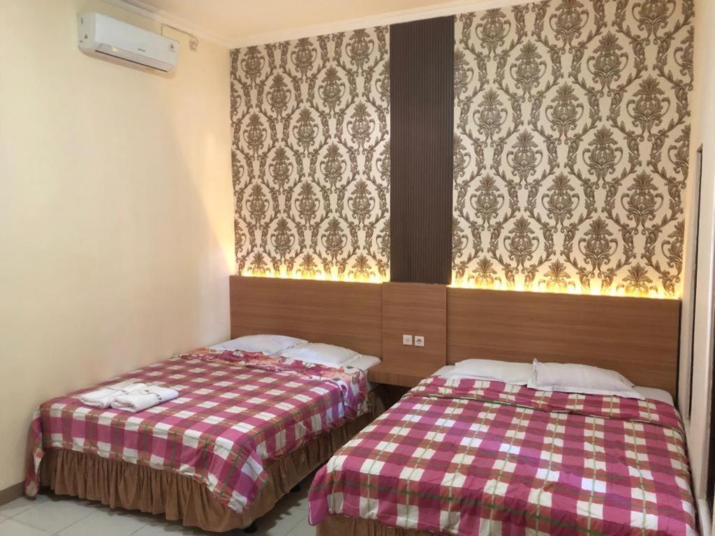 Grafika Hotel Dan Resto Gombong  Dış mekan fotoğraf