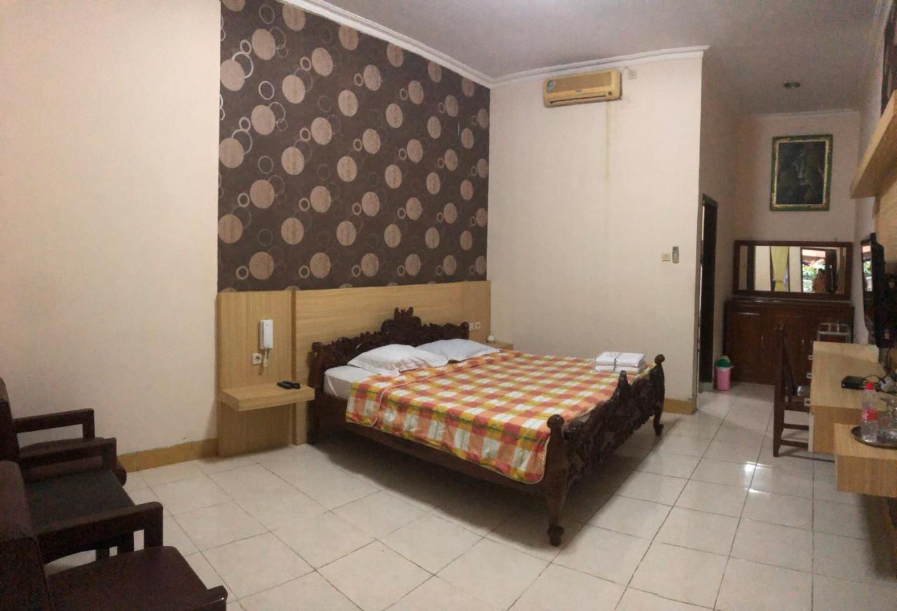 Grafika Hotel Dan Resto Gombong  Dış mekan fotoğraf